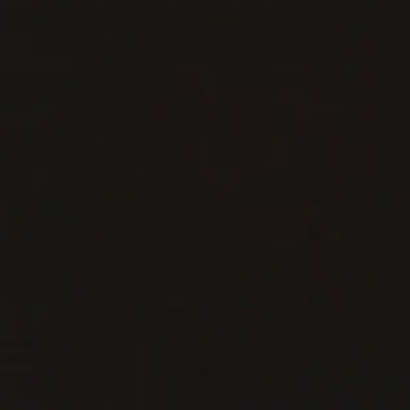 Meet your Posher, Lynn - Picture 1 of 1